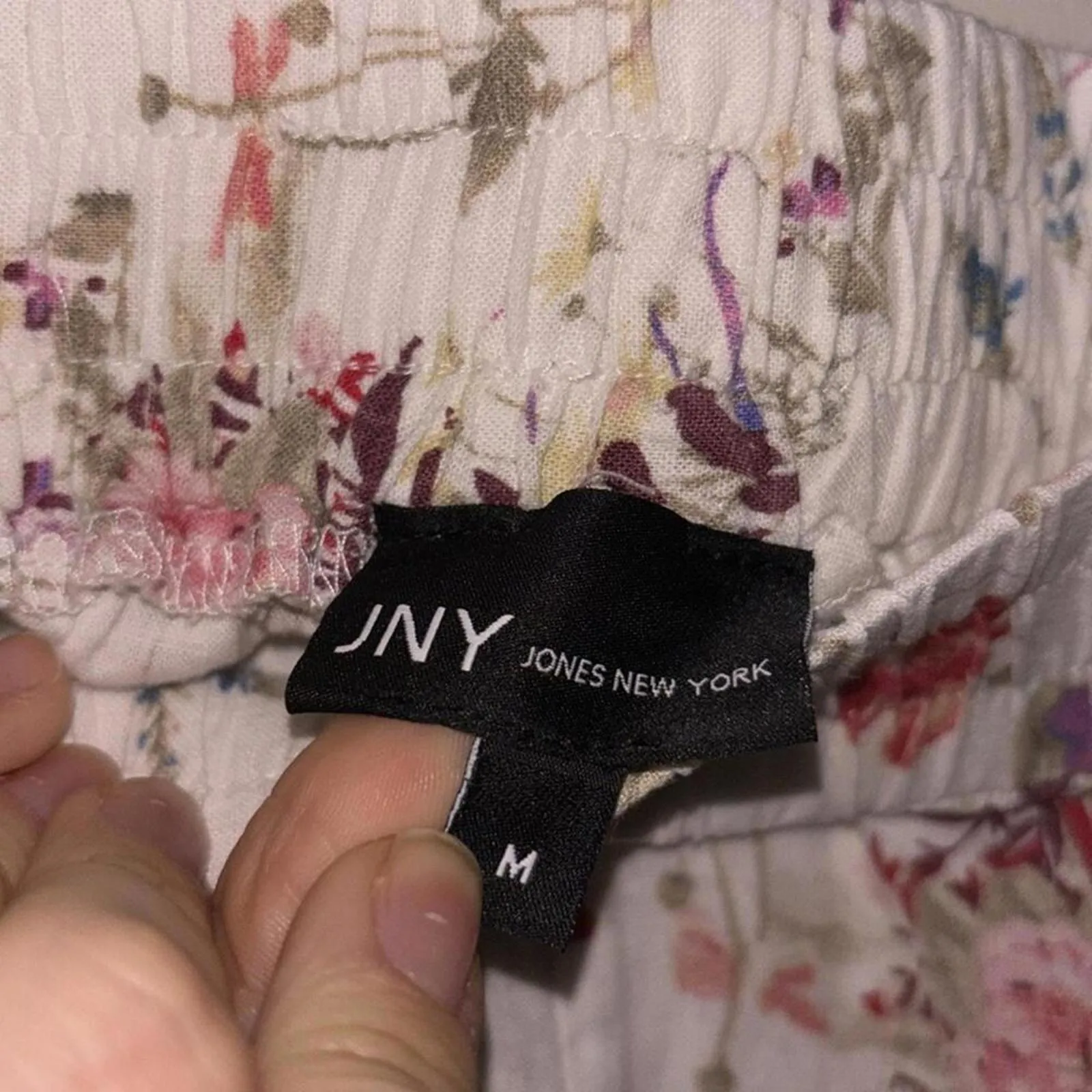 ✅Vintage Jones, New York off - Image 5