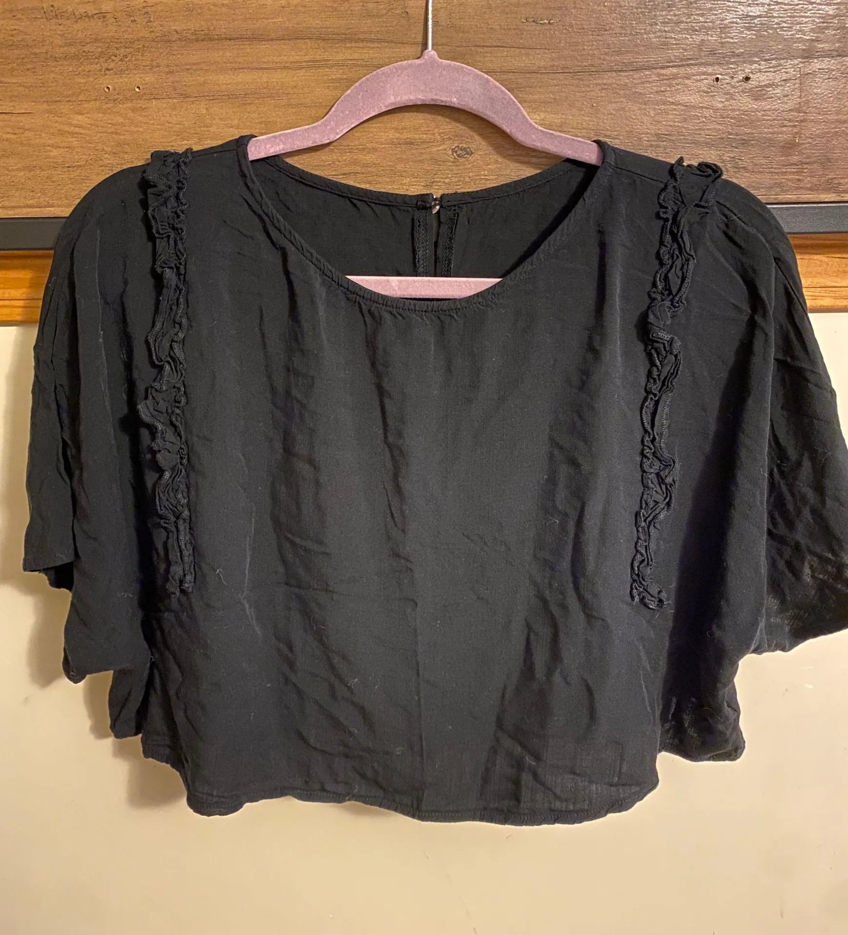 Black Ruffle Flowy Short Sleeve Top - Image 2