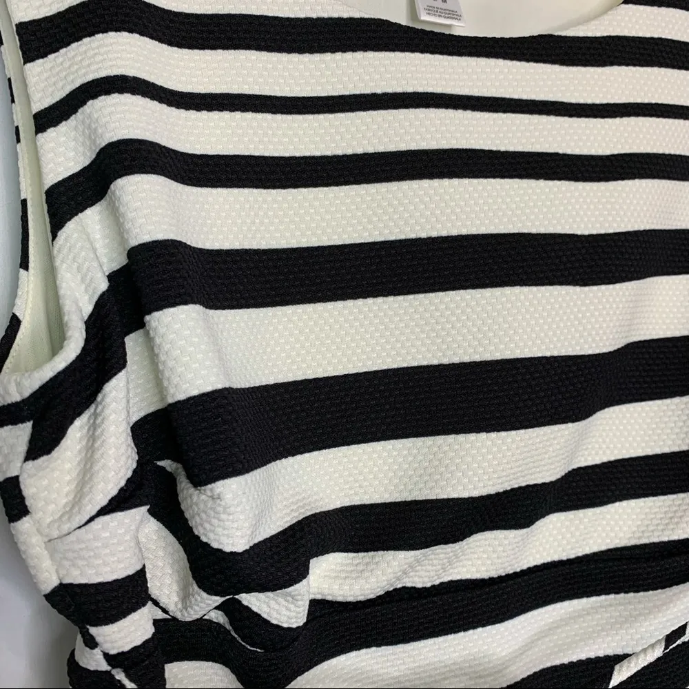 Motherhood maternity  striped jacquard textured sleeveless dress medium - Image 11