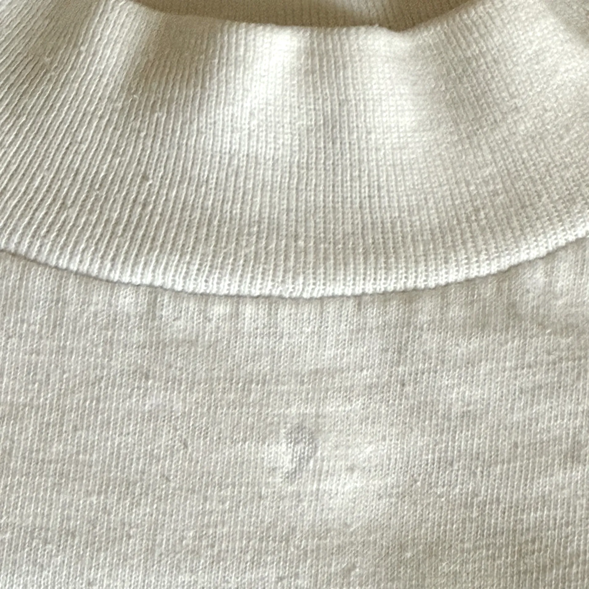 VINTAGE 1990 Lisa Simpson T - Image 8