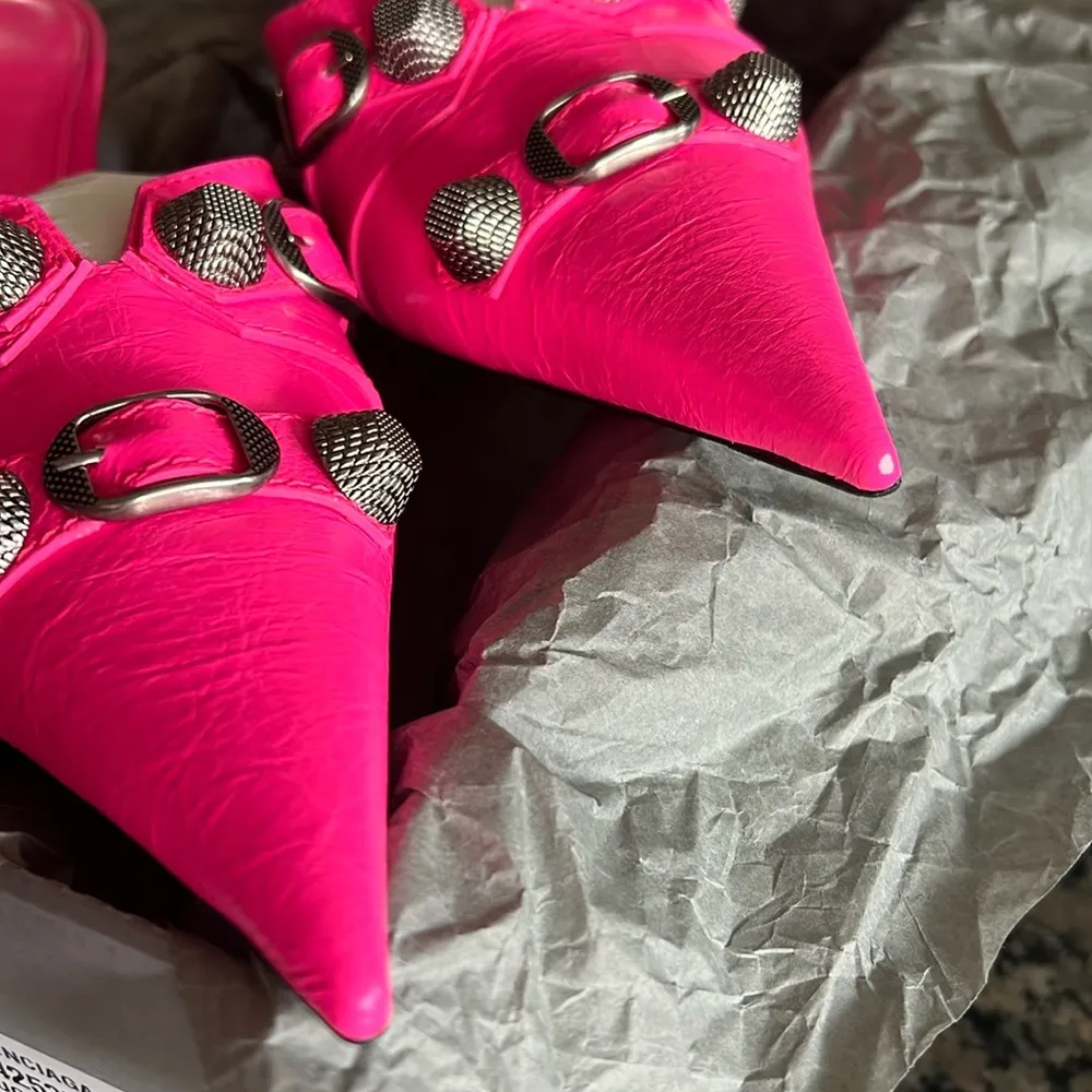 Balenciaga Cagole Pointed Toe Mules Mule in Fluo Pink/Aged Nickel, Size 37 NEW - Image 9