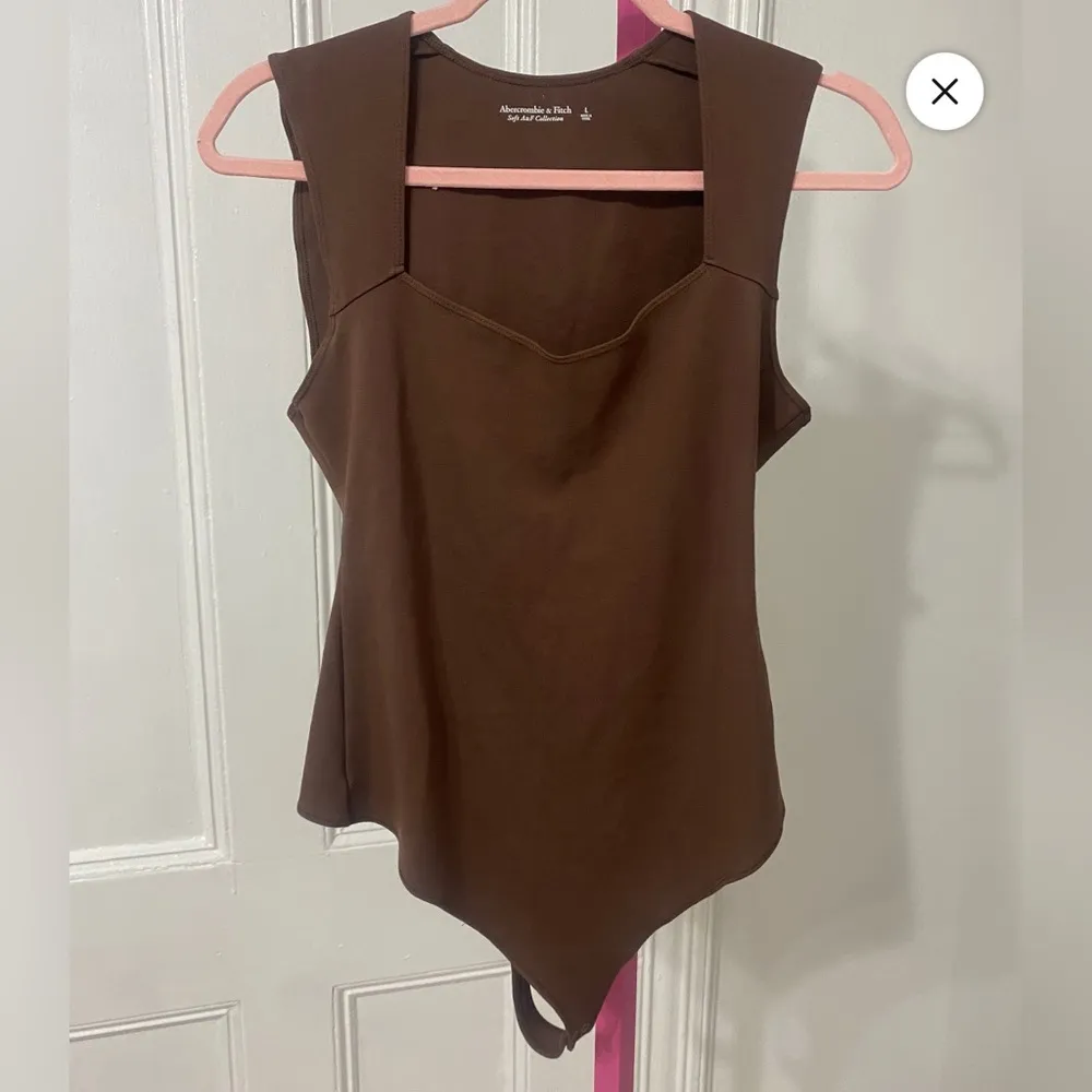 Abercrombie & Fitch Brown Square Neck Seamless Soft AF Bodysuit - Image 2
