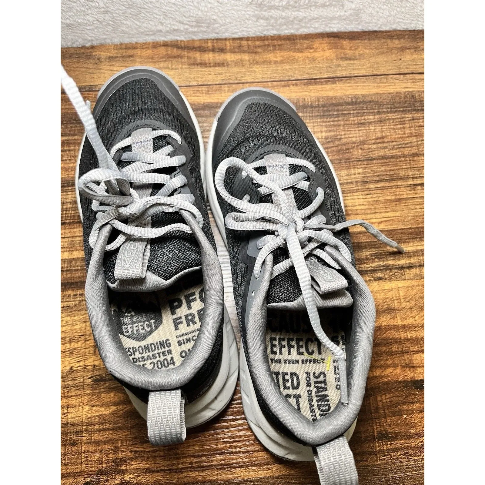 KEEN Women Versacore Size 5.5 Speed Hiking Trail Running Shoes Black/Magnet - Image 7