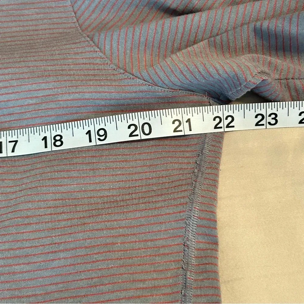 Under Armour RUN Threadborne Streaker Half Zip Pullover Women Gray Red Stripe - Image 5