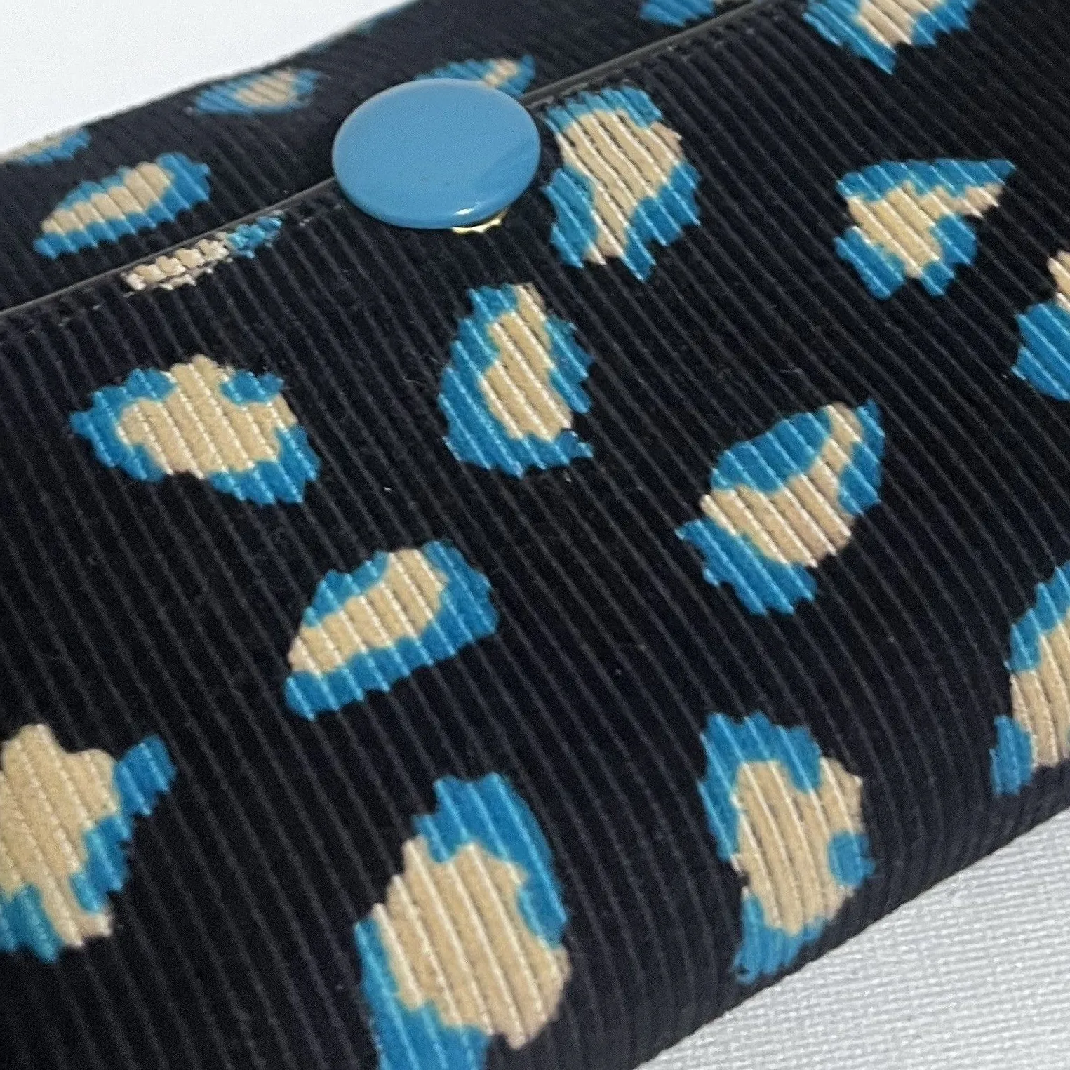 Marc Jacobs Abstract Leopard Print Corduroy Flap Clutch Blue Beige Button - Image 13