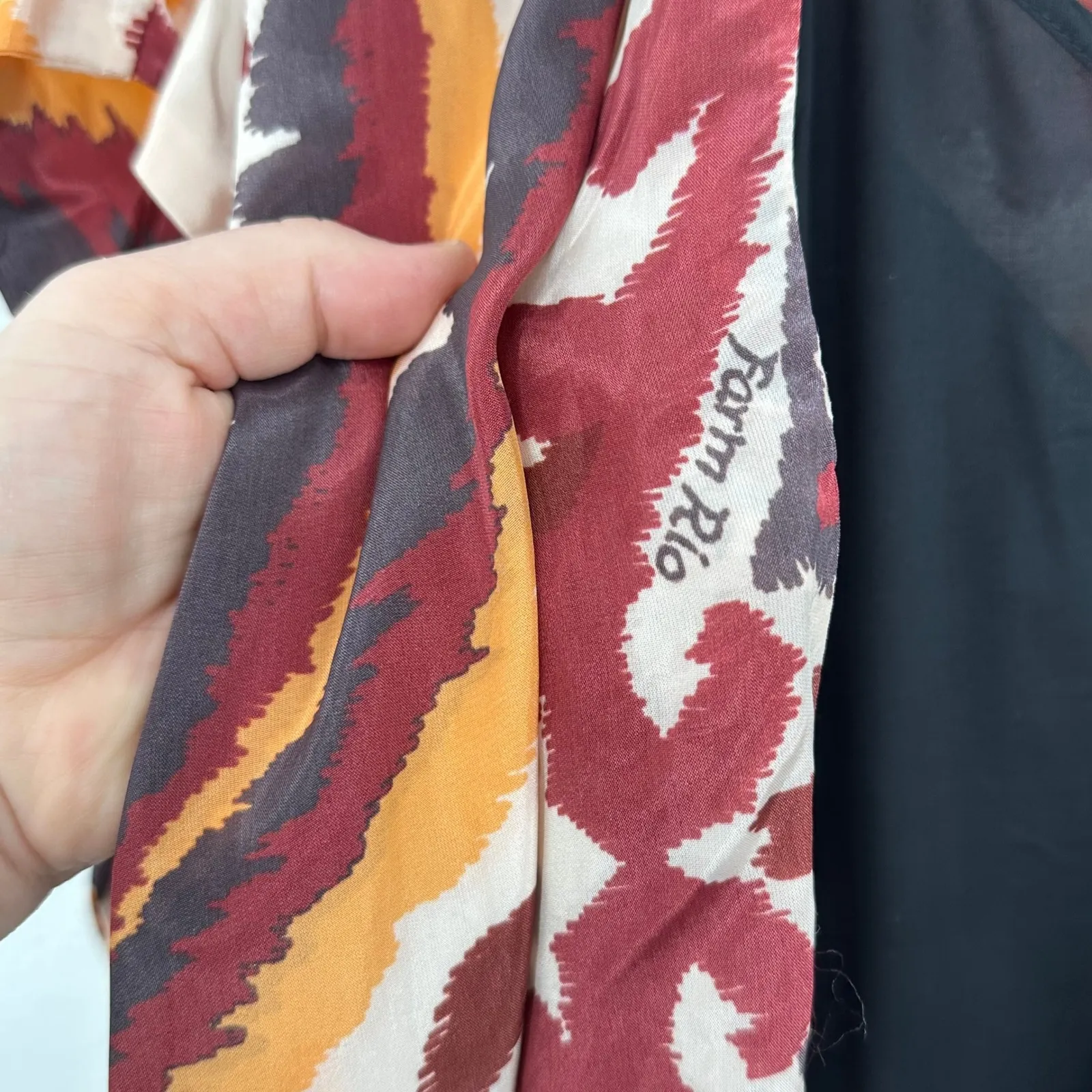 Farm Rio Maroon Waist Shoulder Wrap Scarf Tassel Open Front Abstract Print Tank‎ - Image 3