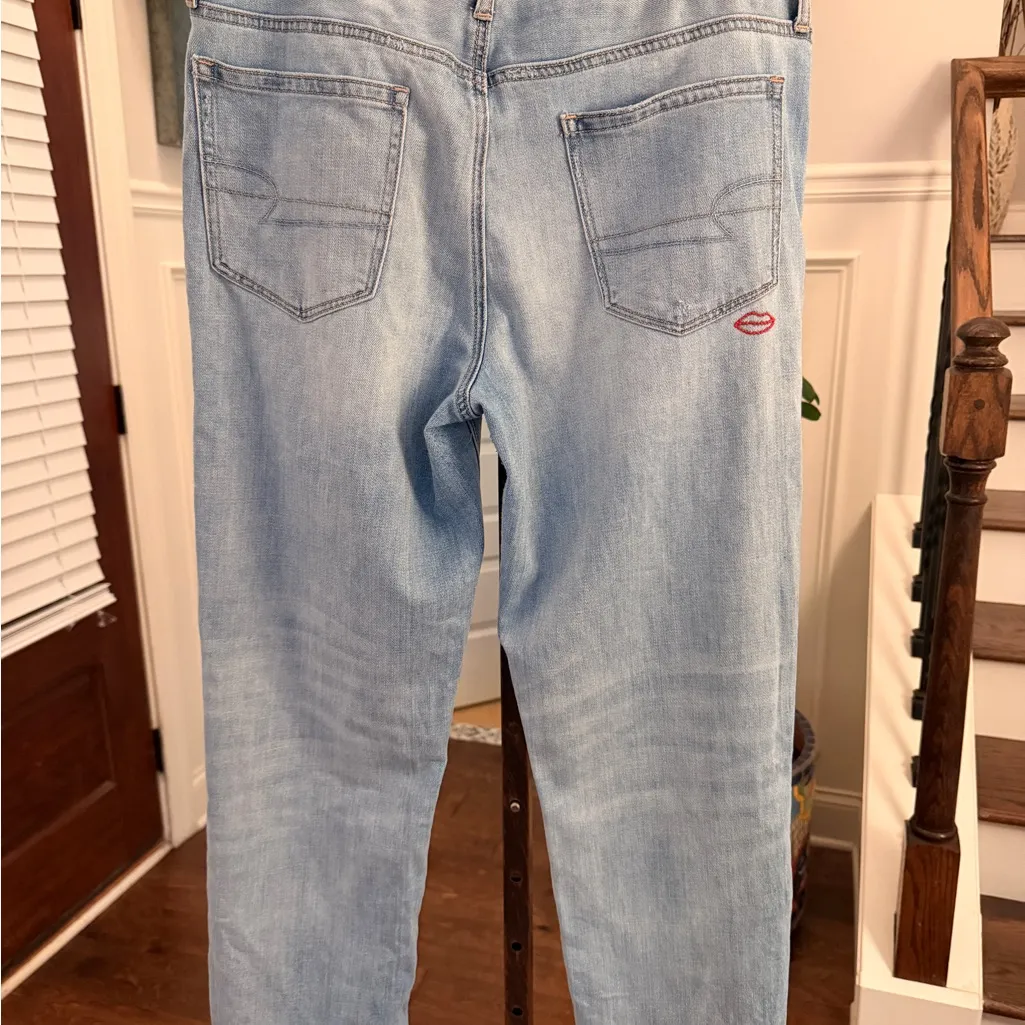 American Eagle EUC “Doodle Me Up” Distressed High Waisted Button Fly Jeans - Image 5