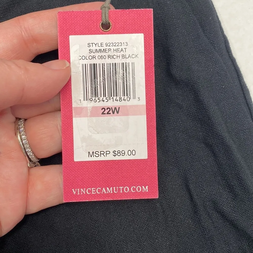 Vince Camuto shorts black women’s size 22w (b19) - Image 3