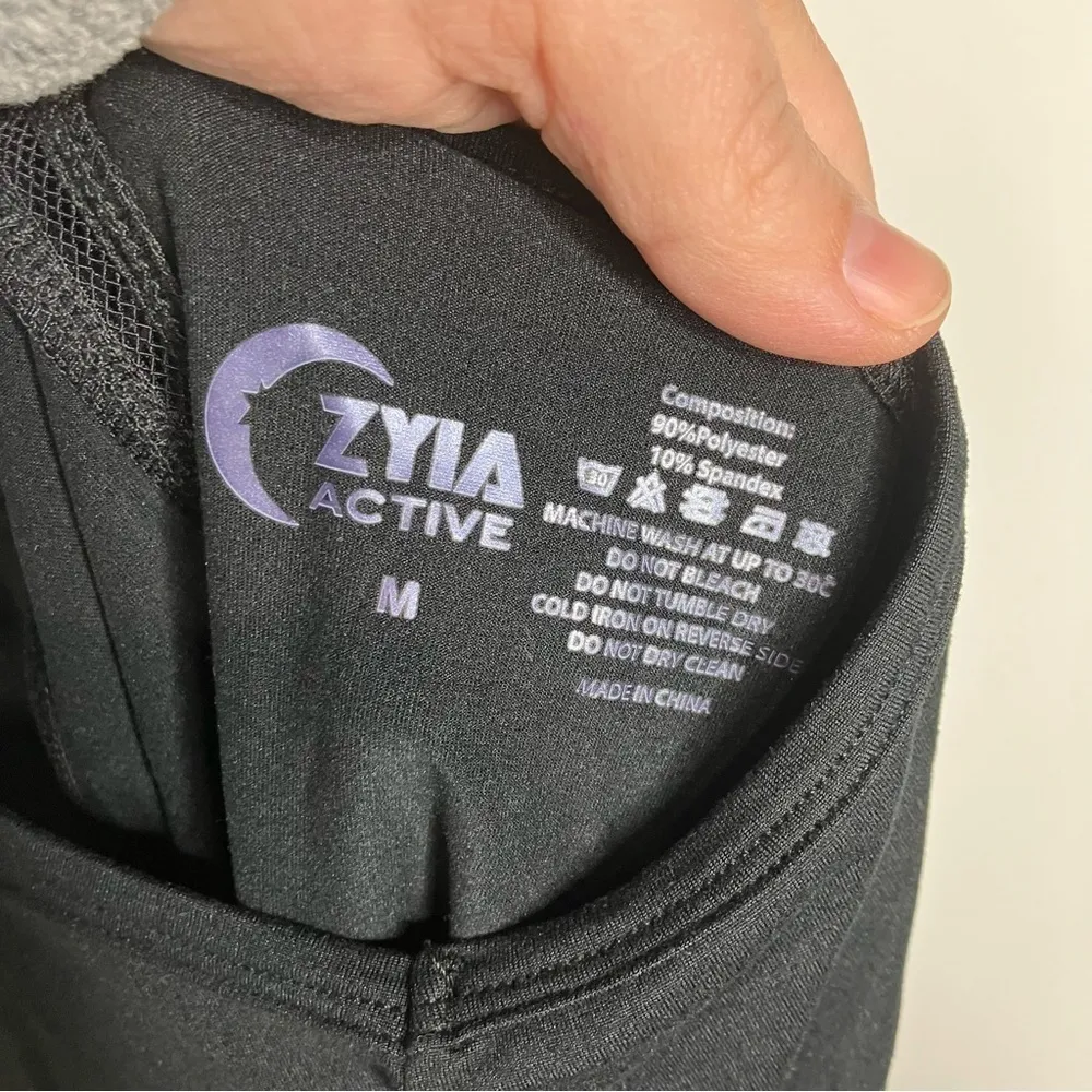 ZYIA Active Effortless racerback tank‎ size medium - Image 10