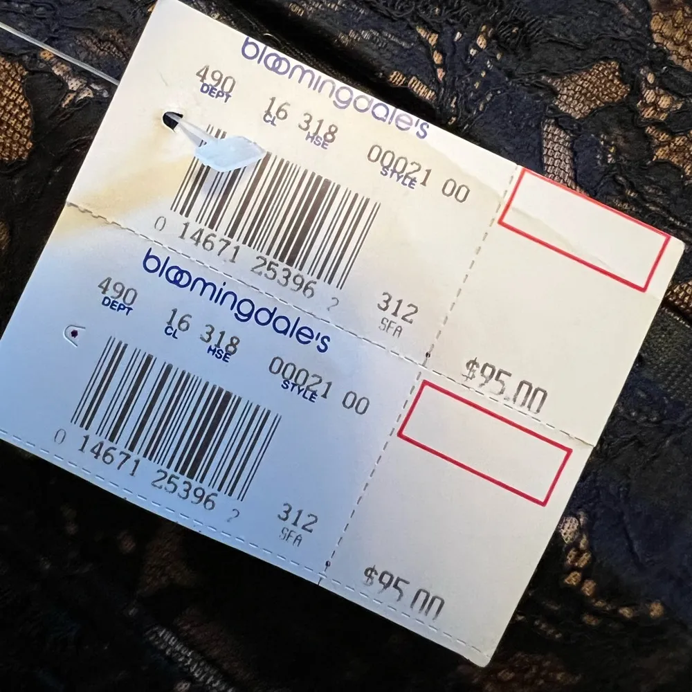 Bloomingdales Lingerie Vintage Black Lace Bustier Bodysuit Strapless NWT Size 32 - Image 3