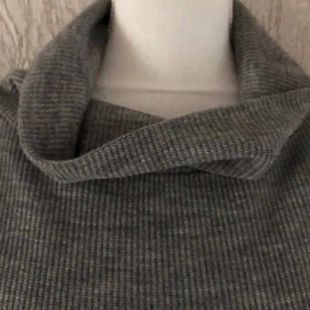 Varley Grey Boxy Knit Huntly Sweater - Image 2