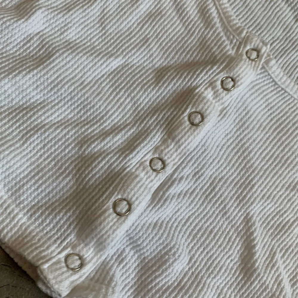 Me to we white top - Image 3