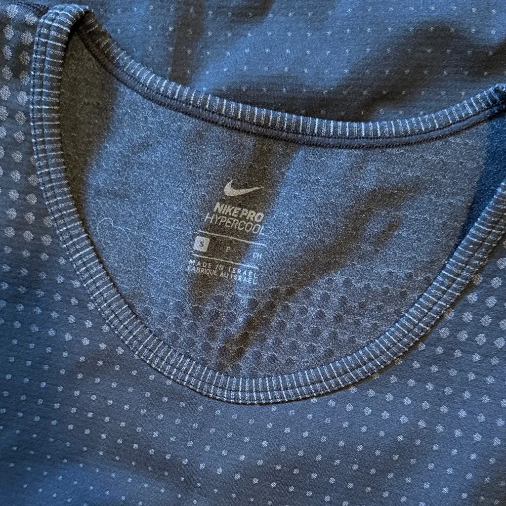 Nike Women’s Dark Blue Tank Top - Image 2