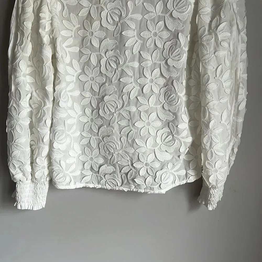 Waimari Magnolia Floral Button - Image 12