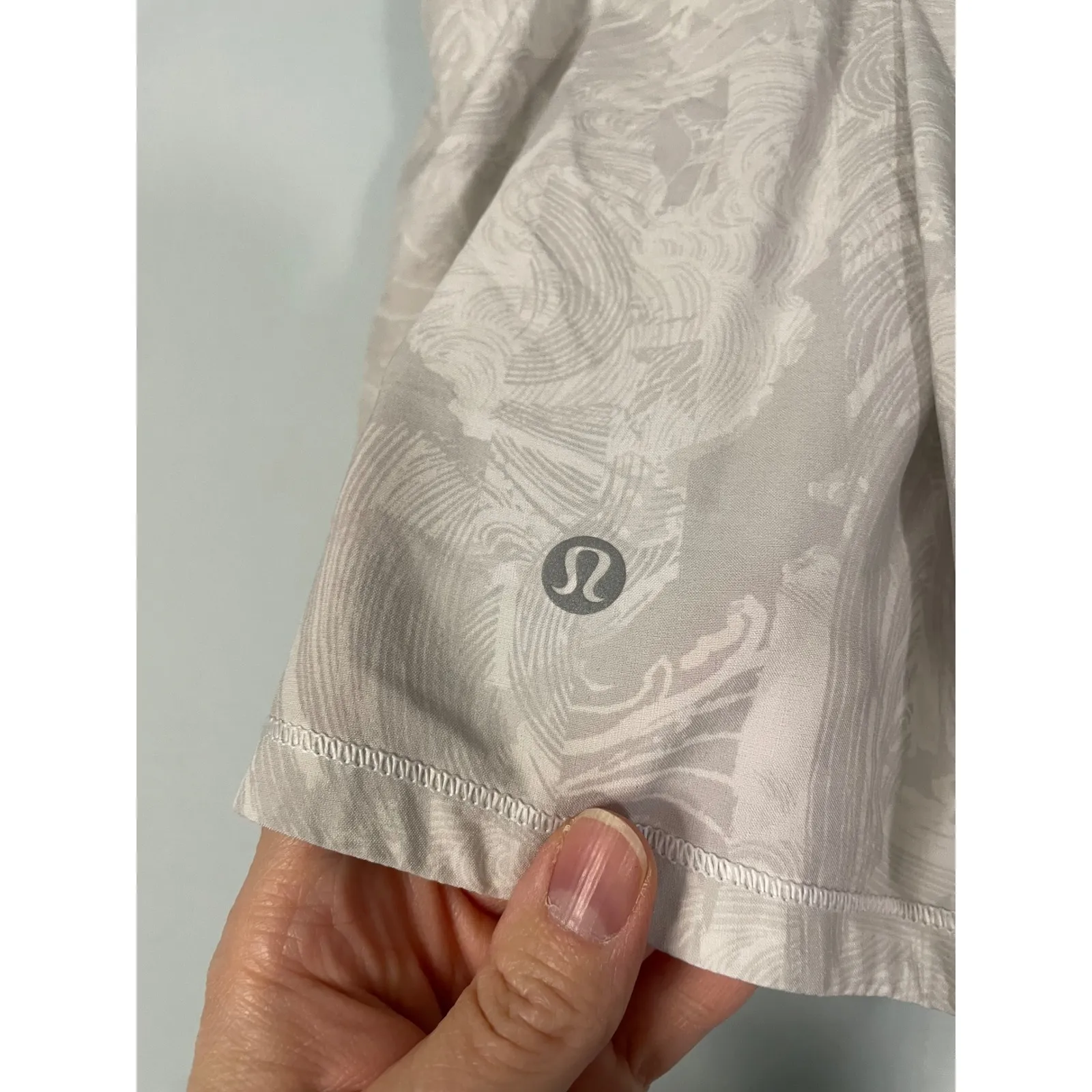 Lululemon Pace Rival Skort Tropical Shadow Starlight Multi/Alpine White Size 4 - Image 4