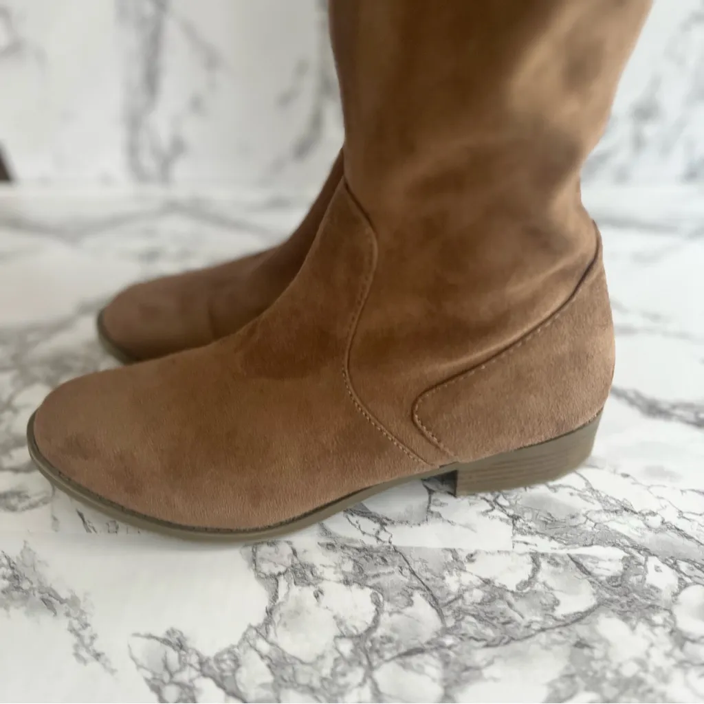 A.N.A. Pixie Boots Over the Knee Faux Suede Low Heel Tan 9 Chic Trendy Date Glam - Image 7