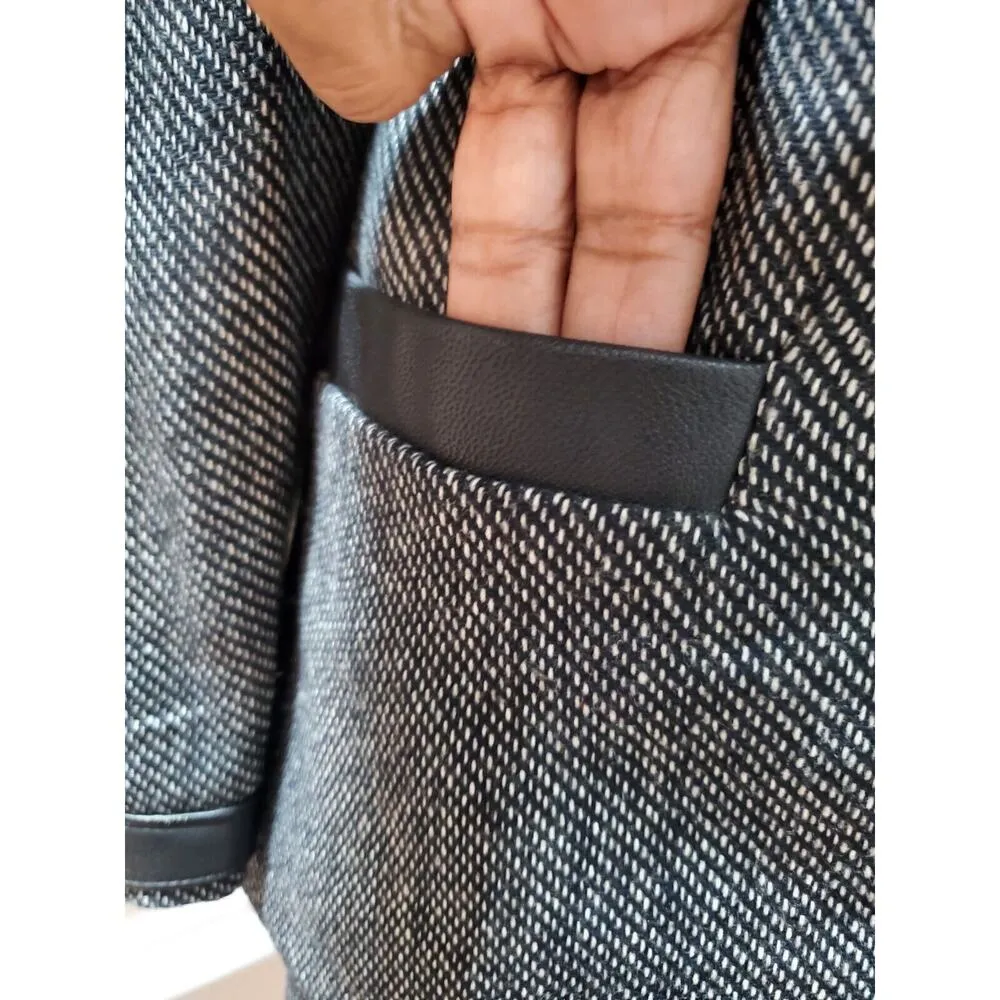 Vintage ONNA Collection Gray Wool Single Breasted Blazer & Skirt 2 Pc's Suit M Size M - Image 5