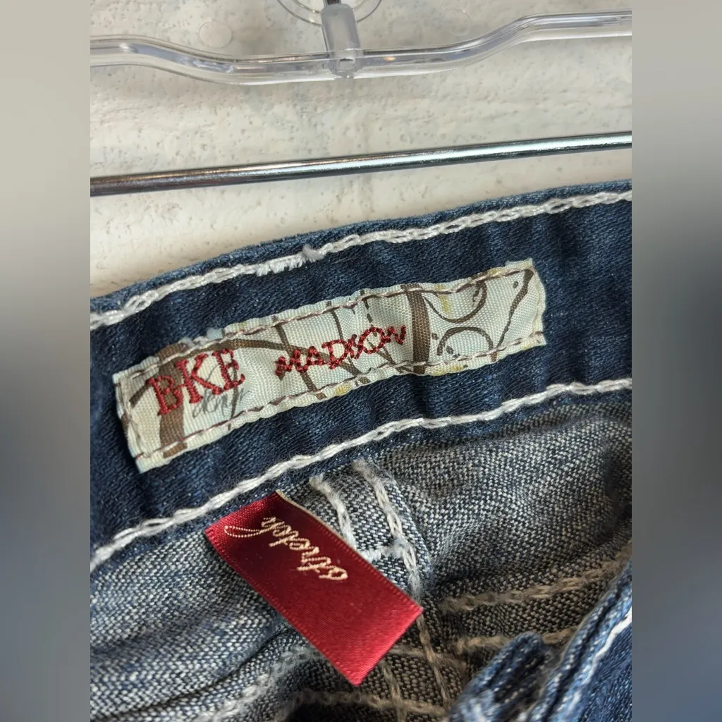 BKE Denim Woman’s Dark Wash Casual Stretch Madison Capri Summer Jeans Size 26 - Image 3