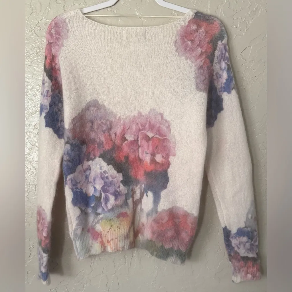 Bianco & Blu Italy Hydrangea Flower Sweater Mohair Wool Lightweight Cream Size M Purple Size M - Image 10