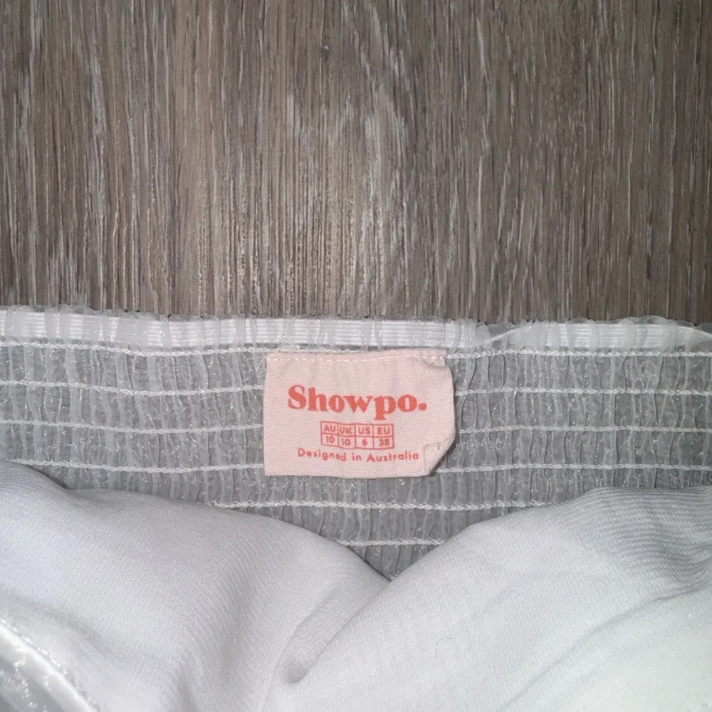 Showpo White Puff Short - Image 3