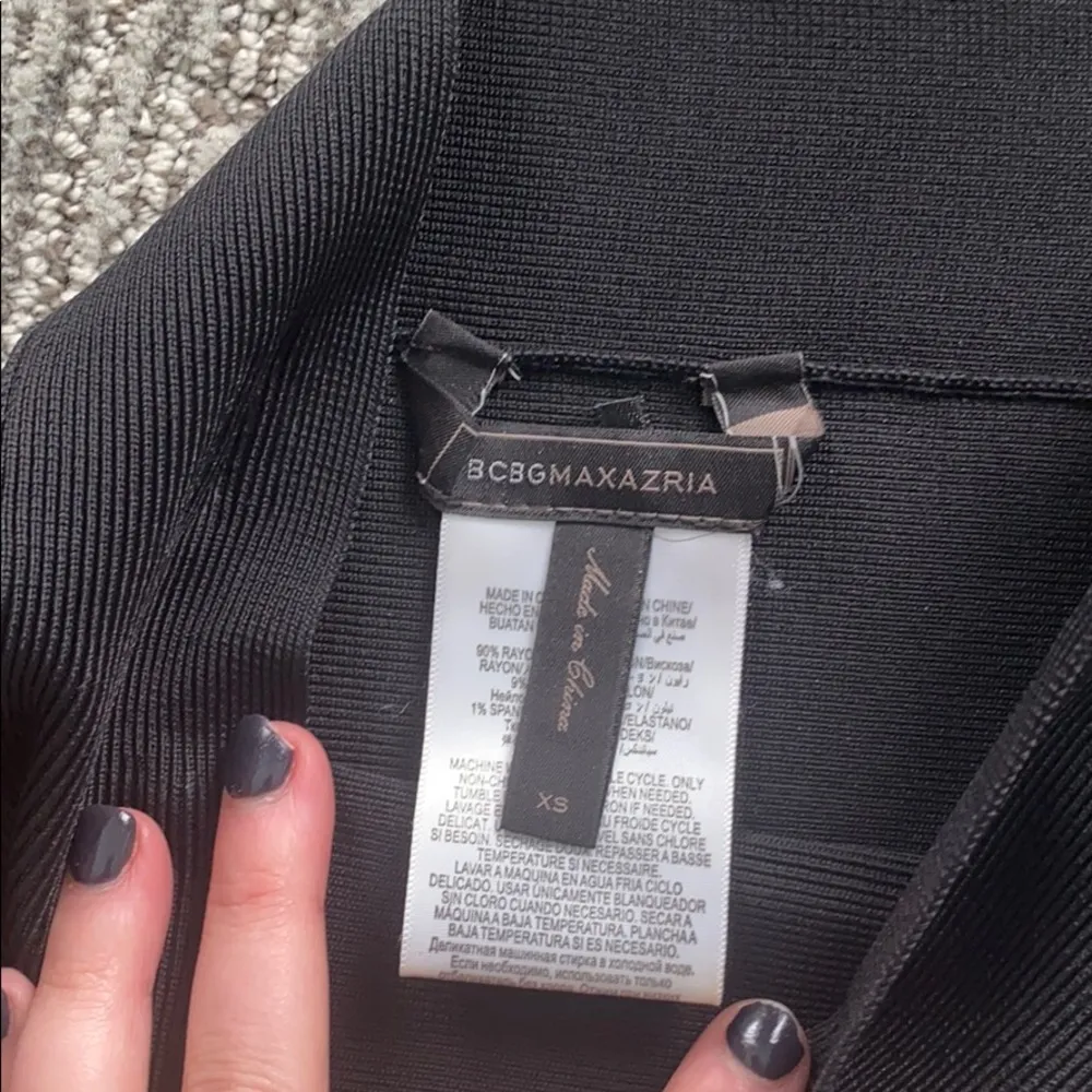 BCBG Maxazaria Bodycon Bandage Skirt - Image 12