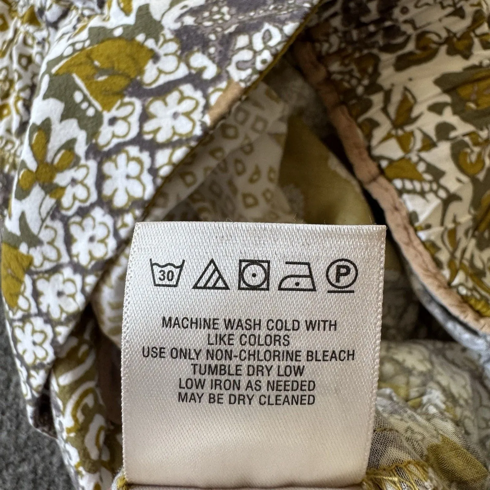 Anthropologie Maeve Patchwork Pleated Shorts Pull On Flowy XS Boho Cottagecore - Image 8