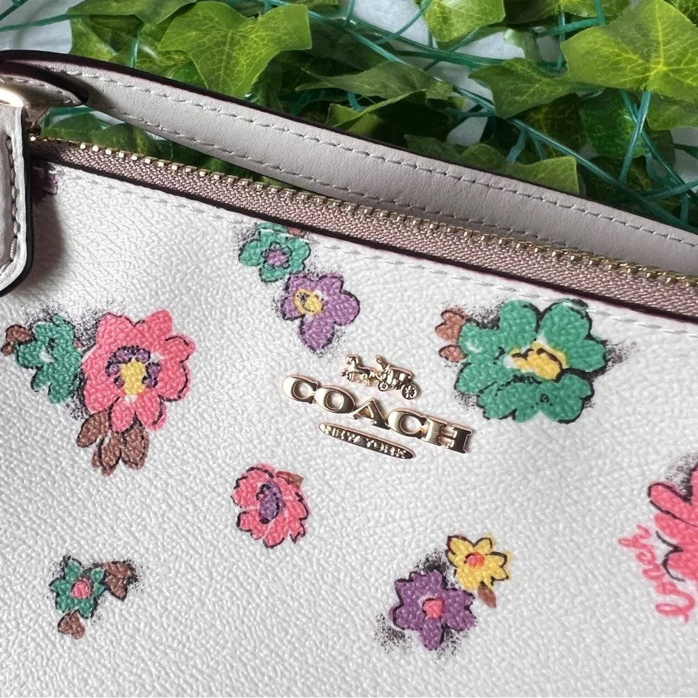 CA738 Nolita 19 With Spaced Floral Field Print In Gold/Chalk Multi - Image 6