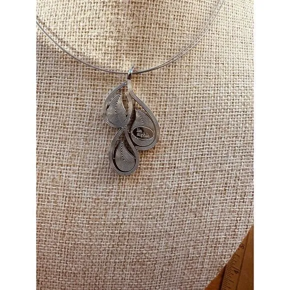 Lia Sophia Silver Tone Necklace Mother of Pearl Black White Tear Drops Pendant - Image 6