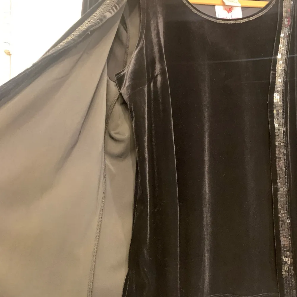 Quaker Factory Formal Cardigan & Tank Black Velveteen 2 Pc 1x Set. 2158 - Image 3