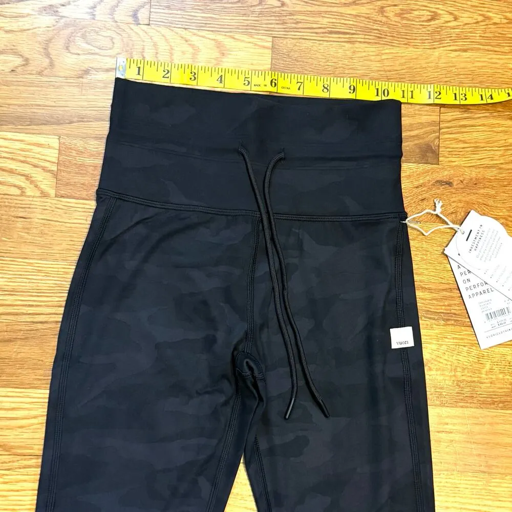 Vuori Women’s XS the Rise and Shine Black Camo Daily Legging Athleisure Workout - Image 2