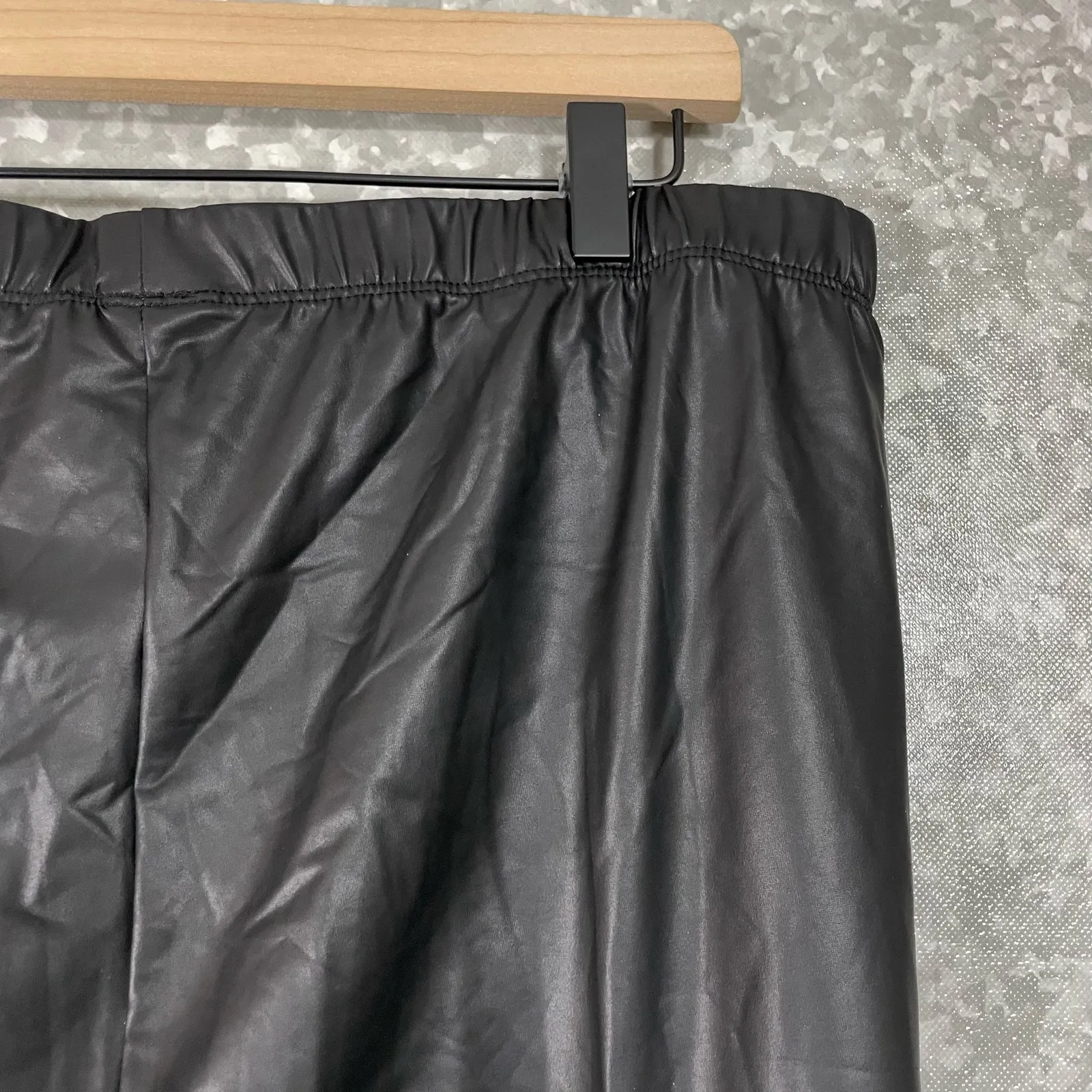 Torrid Women's Plus Size Black Faux Leather High Rise Leggings - Size 3 (3X) - Image 7