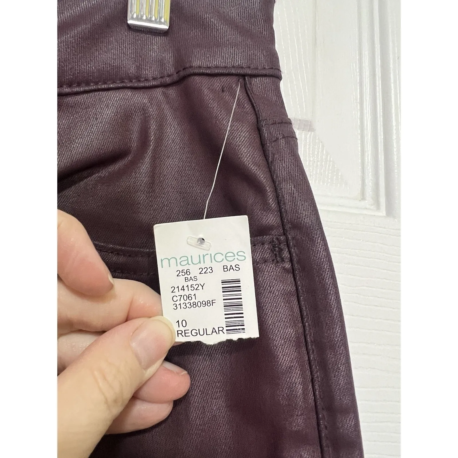 Edgely Women's Maroon/brown Faux Leather Pants Size 10 Slim Straight Ankle NWT - Image 3