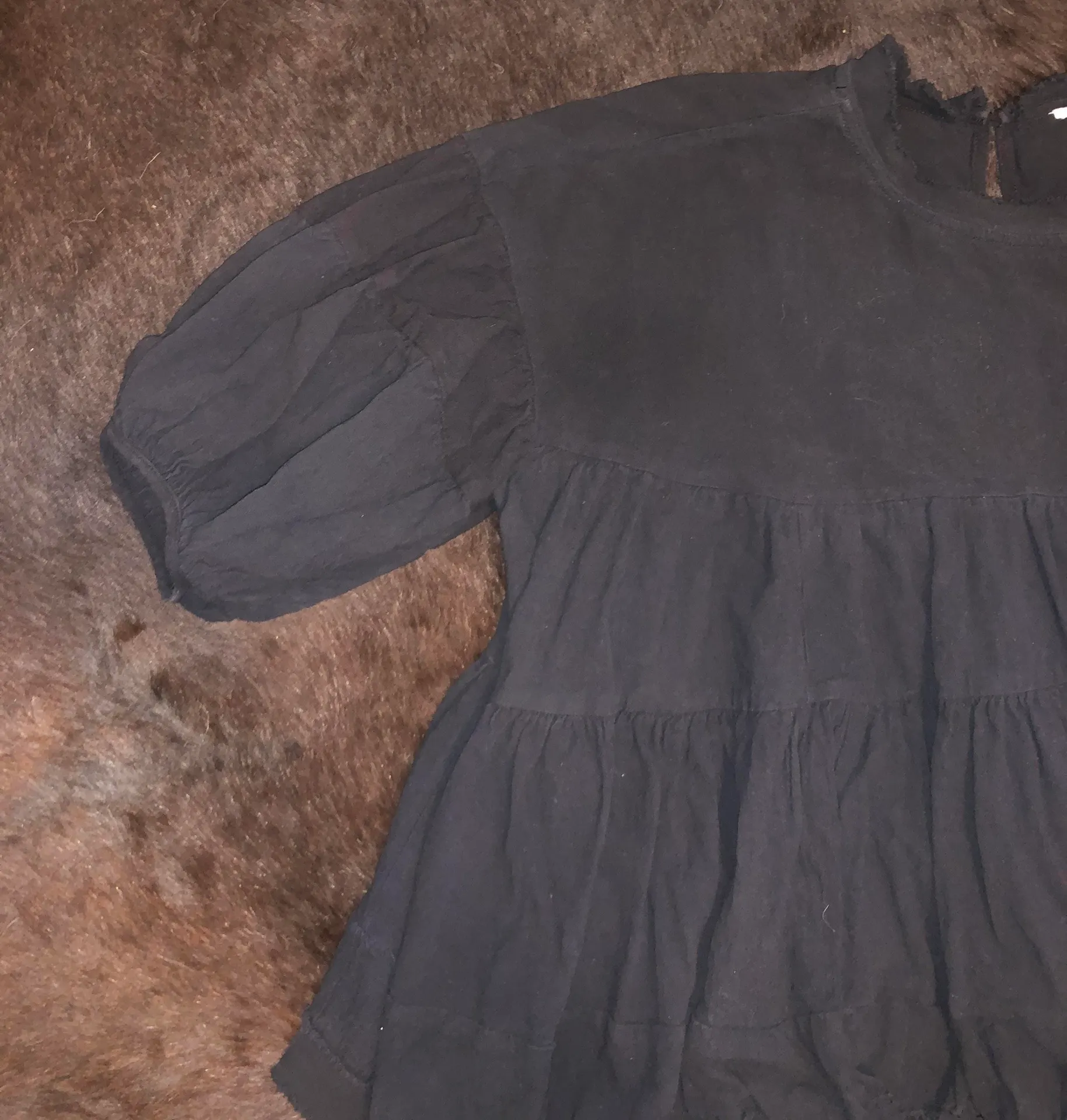 Balloon Sleeve Tiered Top - Image 4