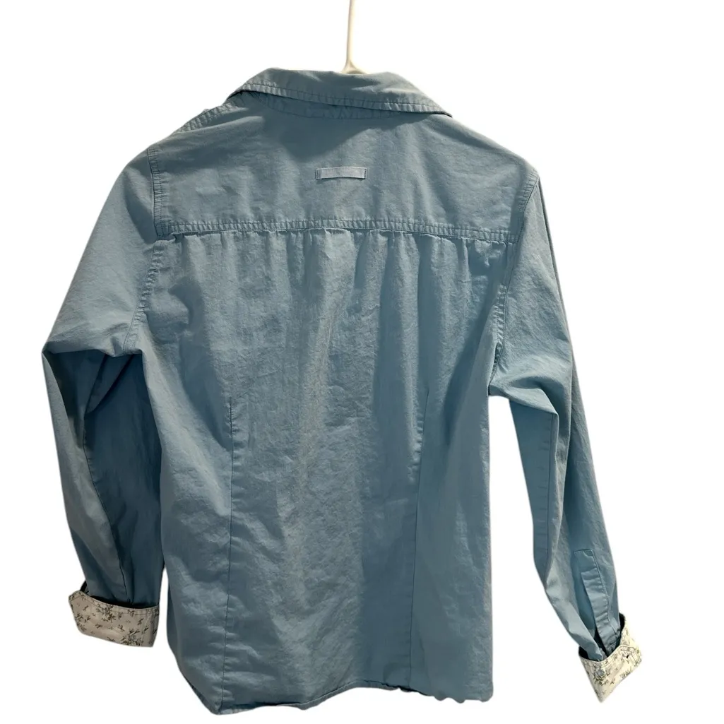 Dockers Women’s Button-Up Shirt – Classic Y2K‎ Style with Floral Trim – Size L - Image 2