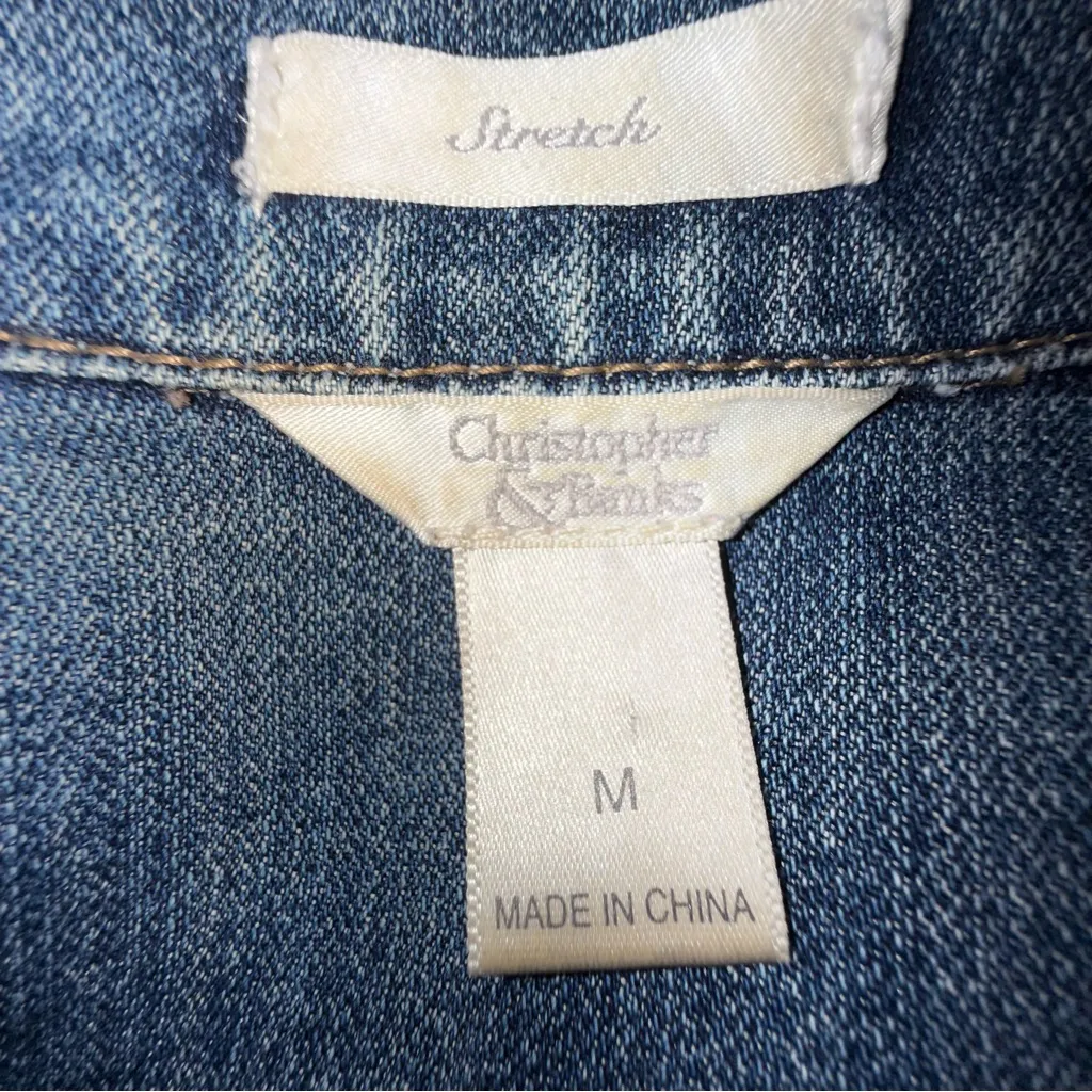 Christopher & Banks Women’s Blue Denim‎ Stretch Button front Jean Jacket Medium - Image 9