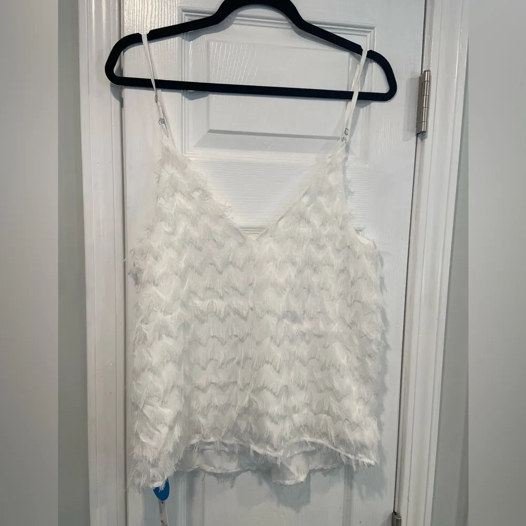 NWT Cupshe Size XL White Feathered Adjustable Spaghetti Strap V Neck Cami Top - Image 7
