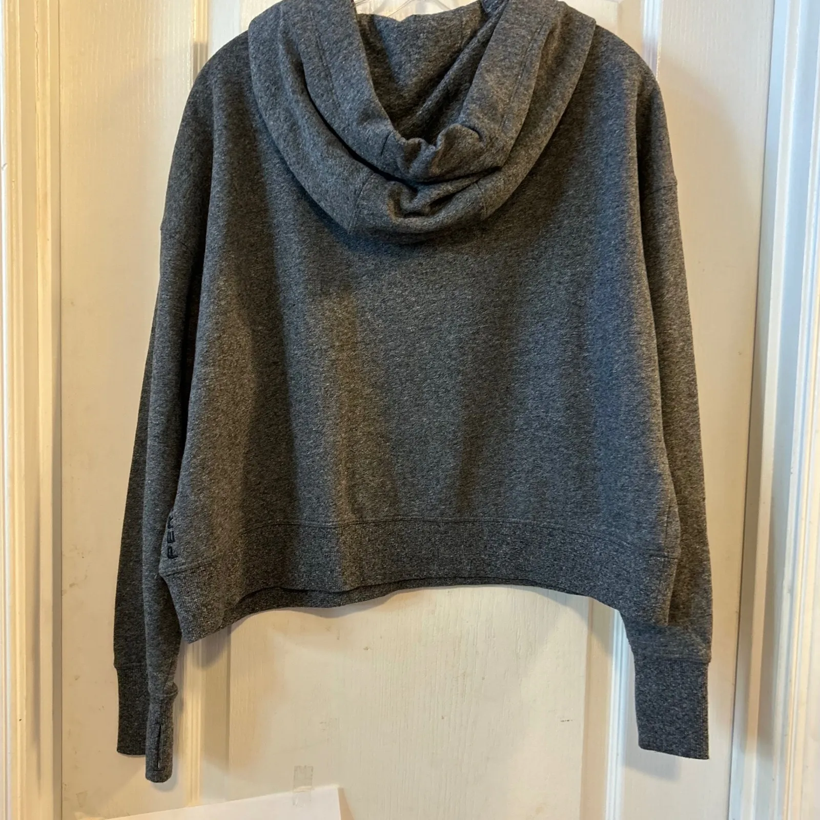 Calvin Klein Performance Gray Cropped Hoodie Logo Athletic Thumbholes L/G - Image 3