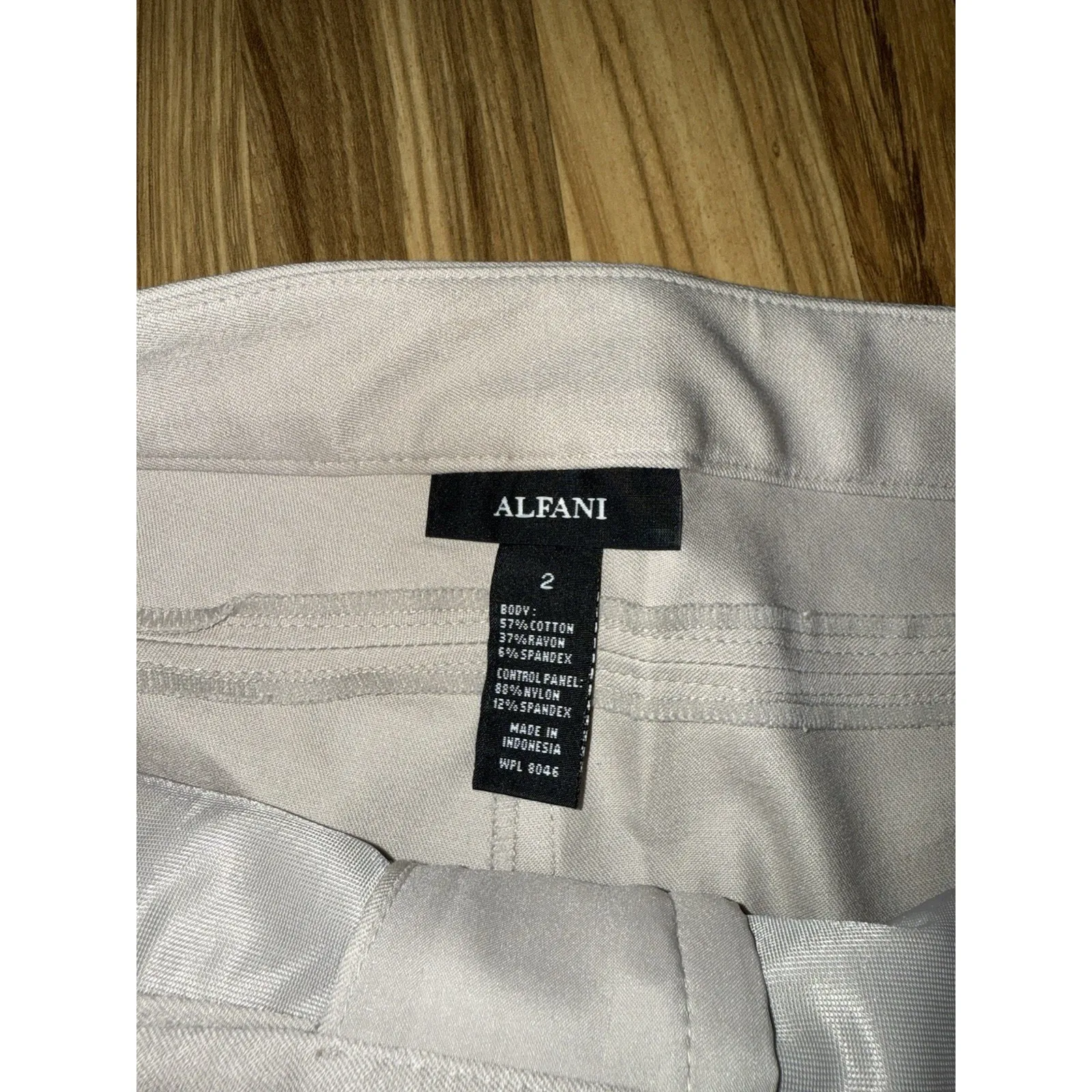 Alfani NEW Womens Sz 2 Slim Leg Tummy Control  Pants Khaki Dress Stress‎ - Image 3