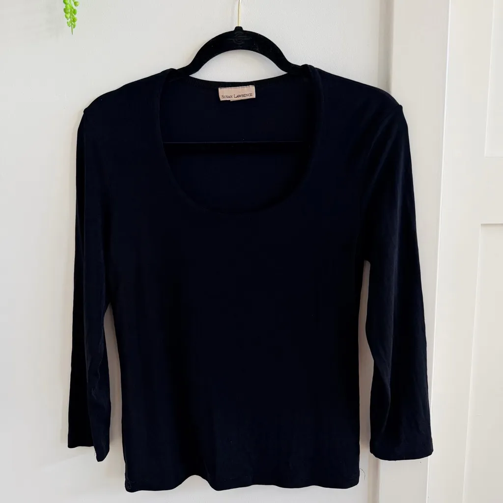 Susan Lawrence Classic Black Scoop Neck Women's Top Made in USA Paper Tag Medium - Image 2