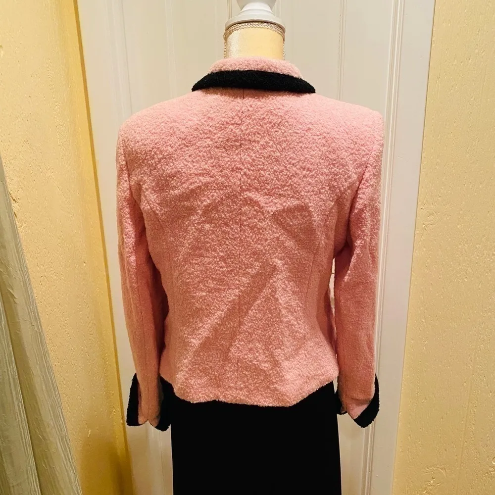 Marvin Richards Pink with black trim teddy jacket. Wool and nylon. Size 6. EUC. - Image 9