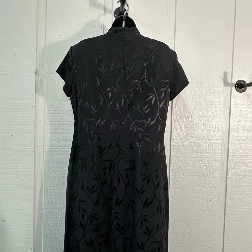 J.R. Nites Black Women’s Brocade Maxi Short Sleeve Dress Size 11/12 EUC - Image 4
