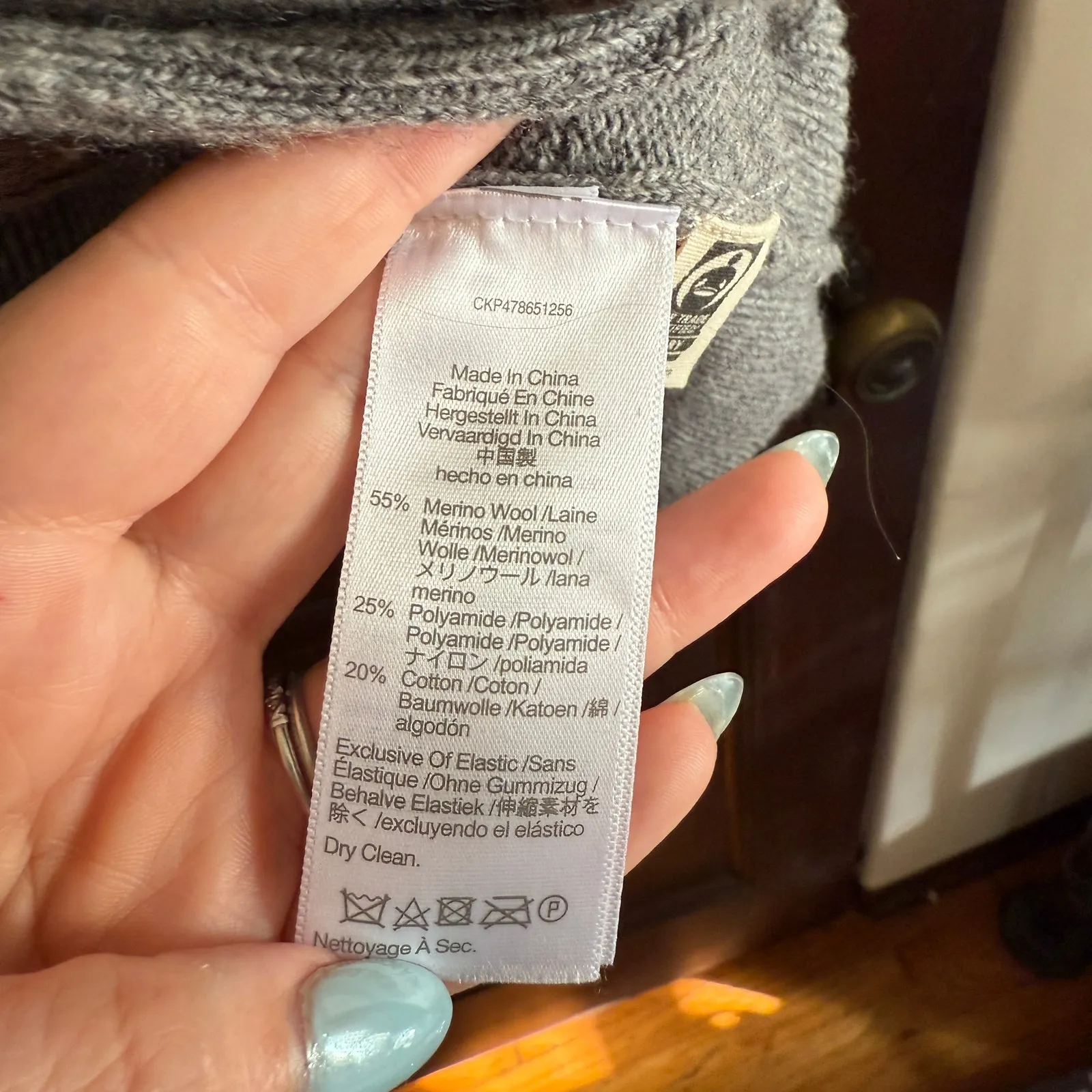 MADEWELL | Gray V Neck Merino Wool Relaxed Fit Cardigan Sweater | Small - Image 6