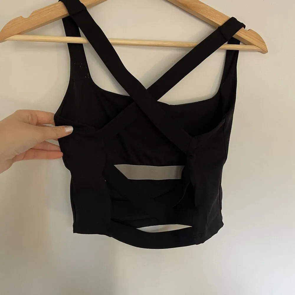 Women's size small compression lined sports bra criss cross back crop top black - Image 4