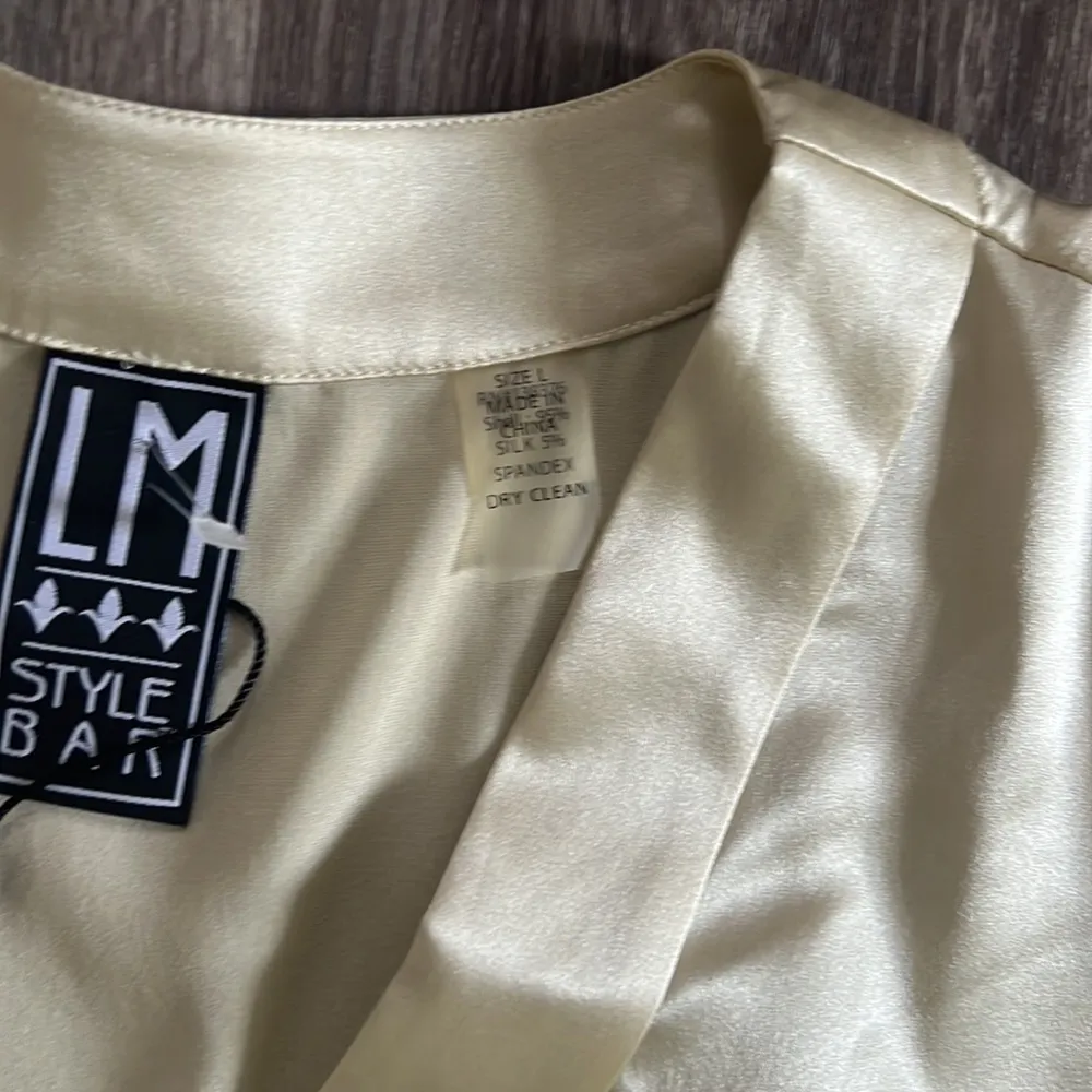 LM Style Bar Women’s Elegant Satin Silk Blend Wrap Top Evening Blouse Large - Image 8