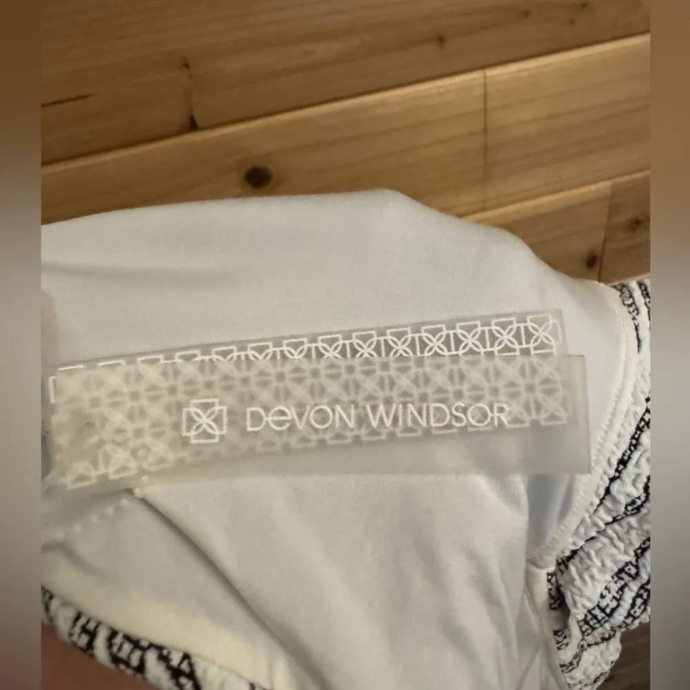 NWT Devon Windsor Size Medium Zebra Print Ruffle Low Cut Swimsuit Top Black - Image 11