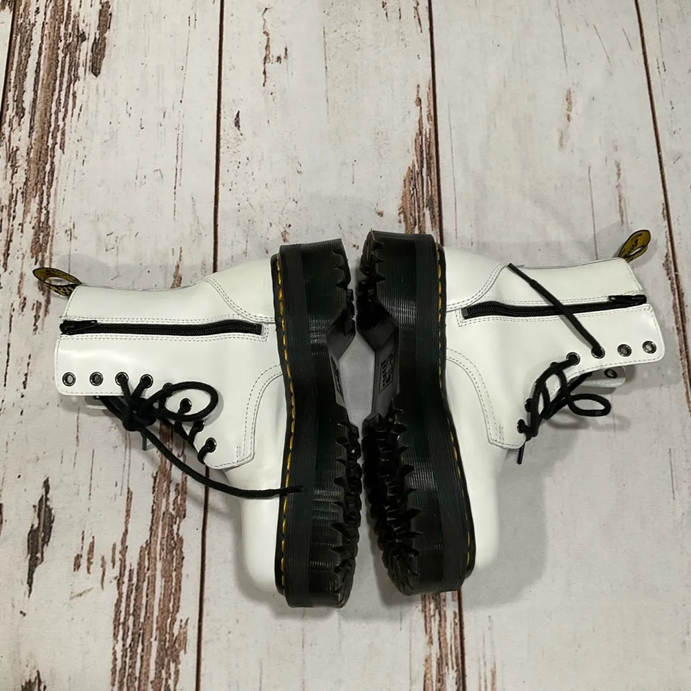 Dr. Martens  SMOOTH PLATFORM JADON BOOTS - Image 11