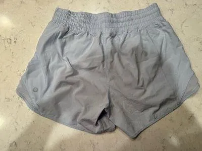 Lululemon Hotty Hot Shorts 4" size 6  - Image 2