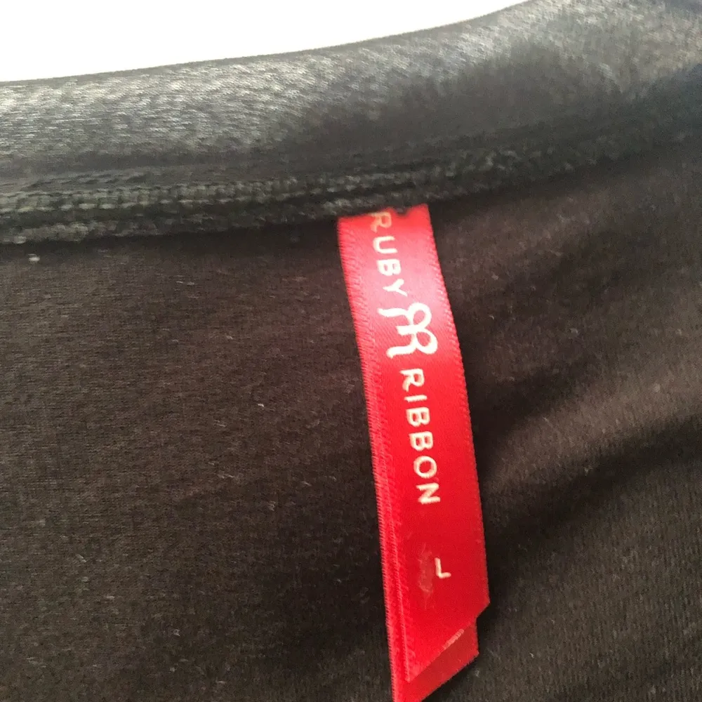 Ribbon top in black - Image 64