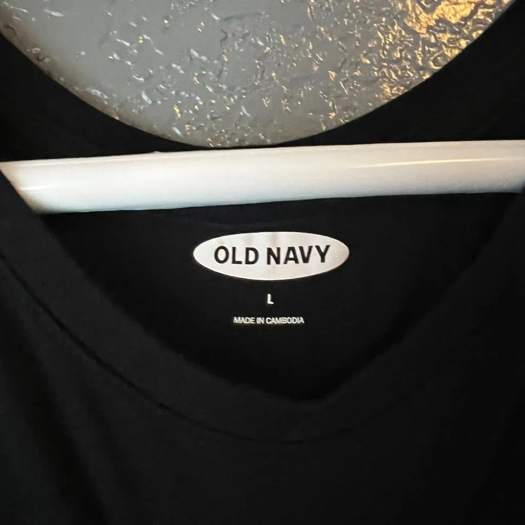 Old Navy Black Sleeveless Tank Top Women’s Large Casual Basic Shirt - Image 2