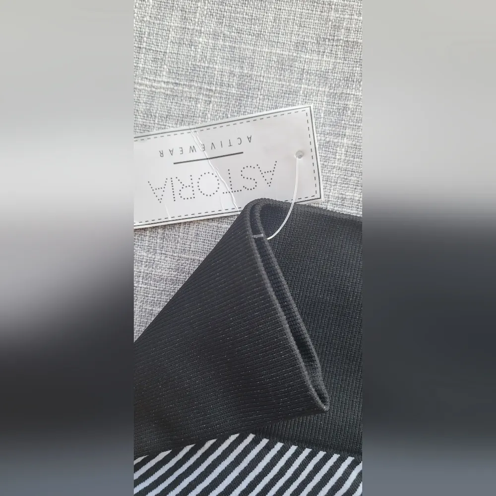 ASTORIA ACTIVE WEARE Black - Image 3